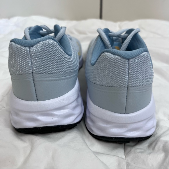 Nike Girls Revolution 6 NN (GS) in Blue, Size 7Y - Picture 6 of 7